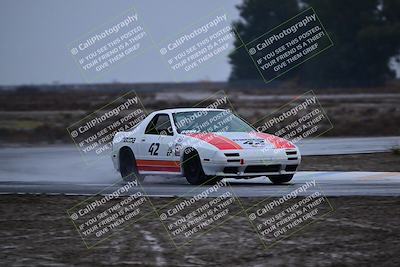 media/Nov-15-2025-CalClub SCCA (Sat) [[7bfa5a7151]]/Race/Group 6/